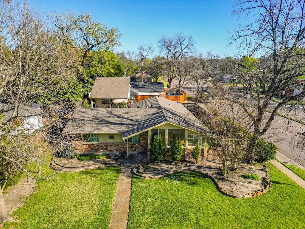 9759 Shoreview Road, Dallas