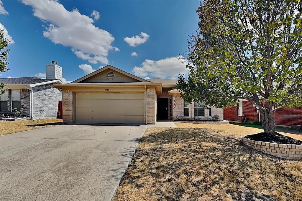 2745 Castro Lane, Fort Worth