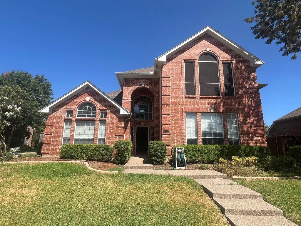 3113 Buena Vista Drive, Plano