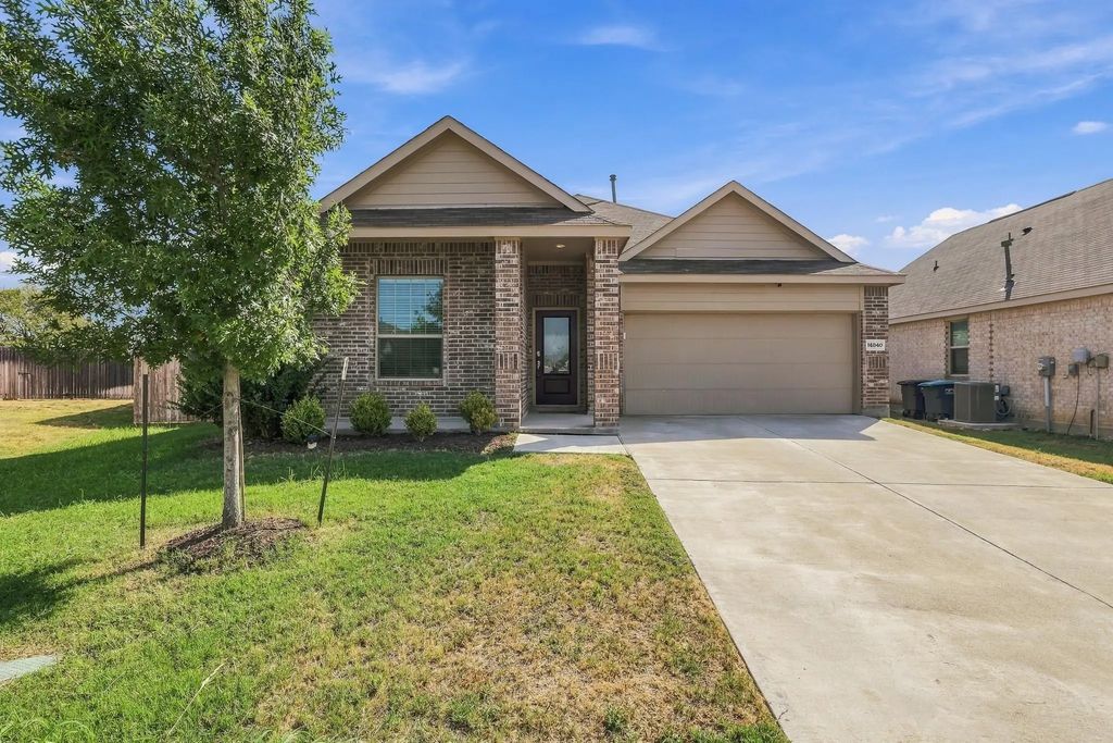 14840 Grey Feather Trail, Fort Worth