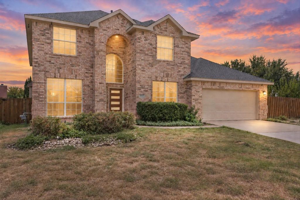 2831 Atrium Drive, Grand Prairie