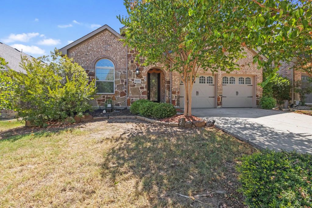 1820 Fountain Vista View, Wylie
