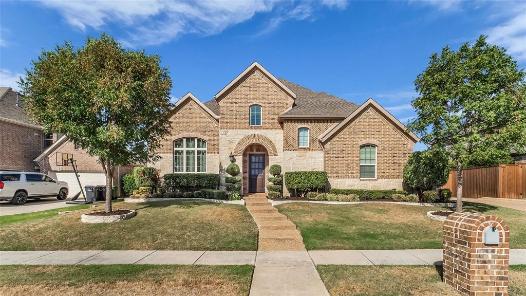 900 Blue Ridge Drive, Prosper