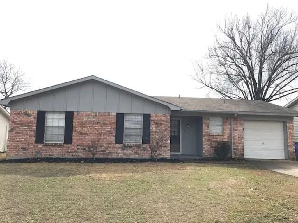 3110 Leanne Street, Rowlett