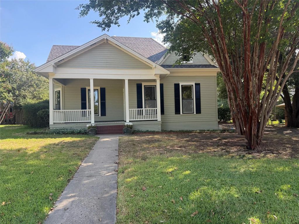 206 E Josephine Street, Weatherford