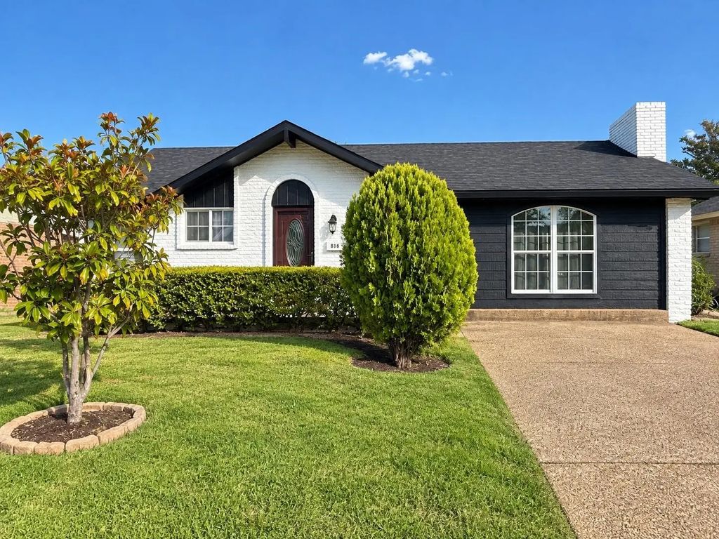 818 Westbrook Drive, Garland