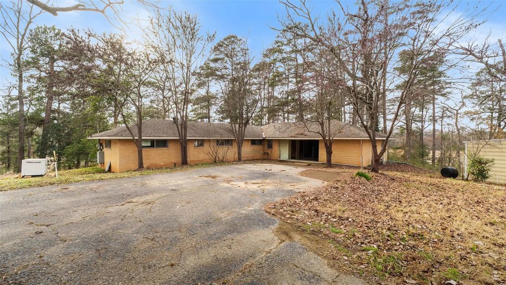 6190 Kirby Trail, Hosston