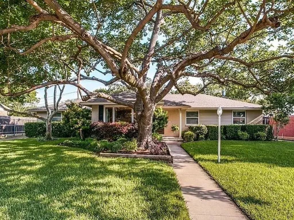3539 Merrell Road, Dallas