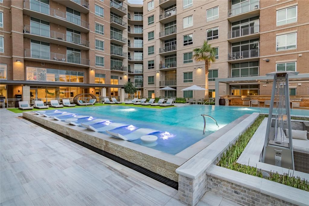 4719 Cole Avenue 318, Dallas