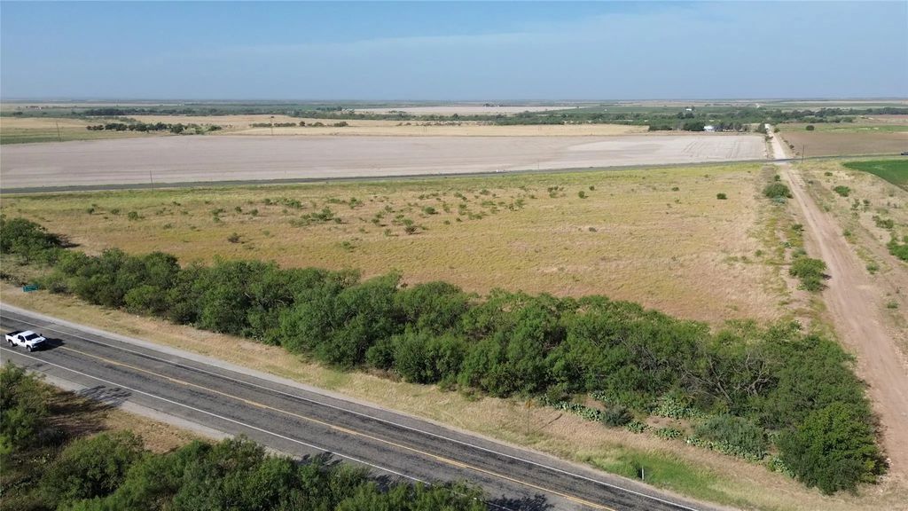 3196 Fm 2111, Ballinger