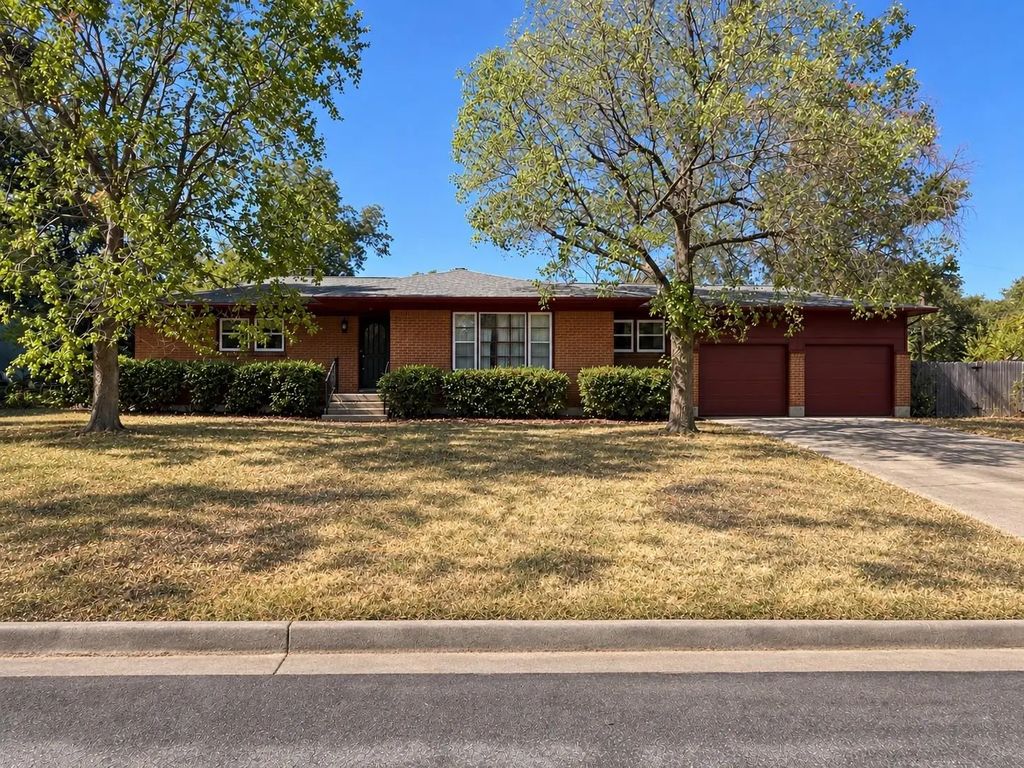 3825 Cornish Avenue, Fort Worth