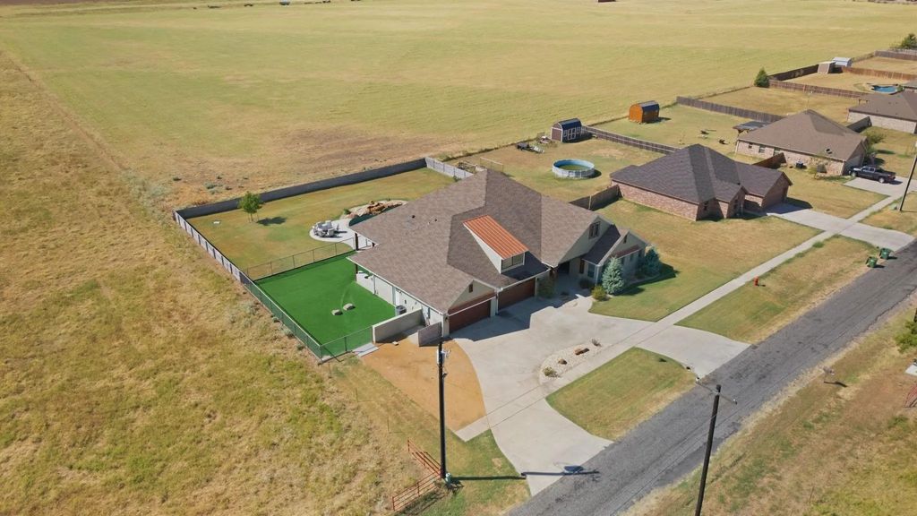 568 Crow Road, Whitesboro