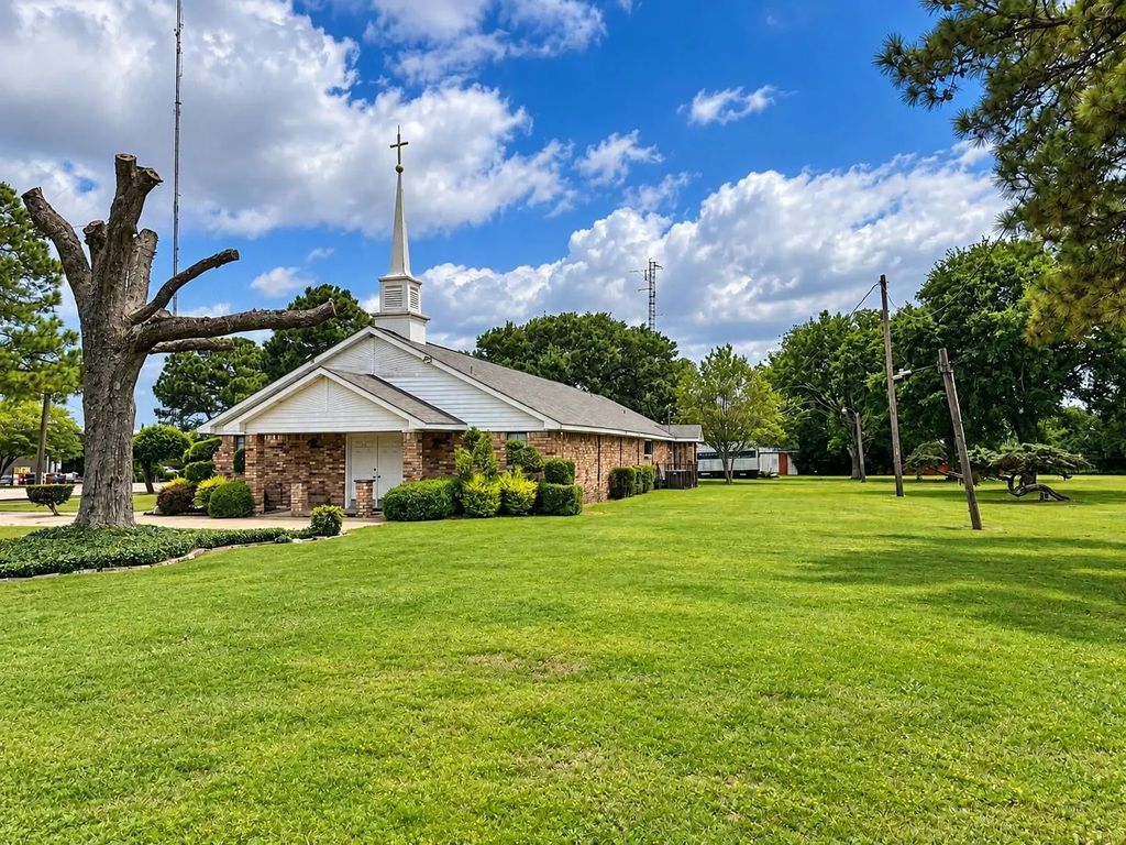 21177 Us Highway 80 Highway E, Wills Point