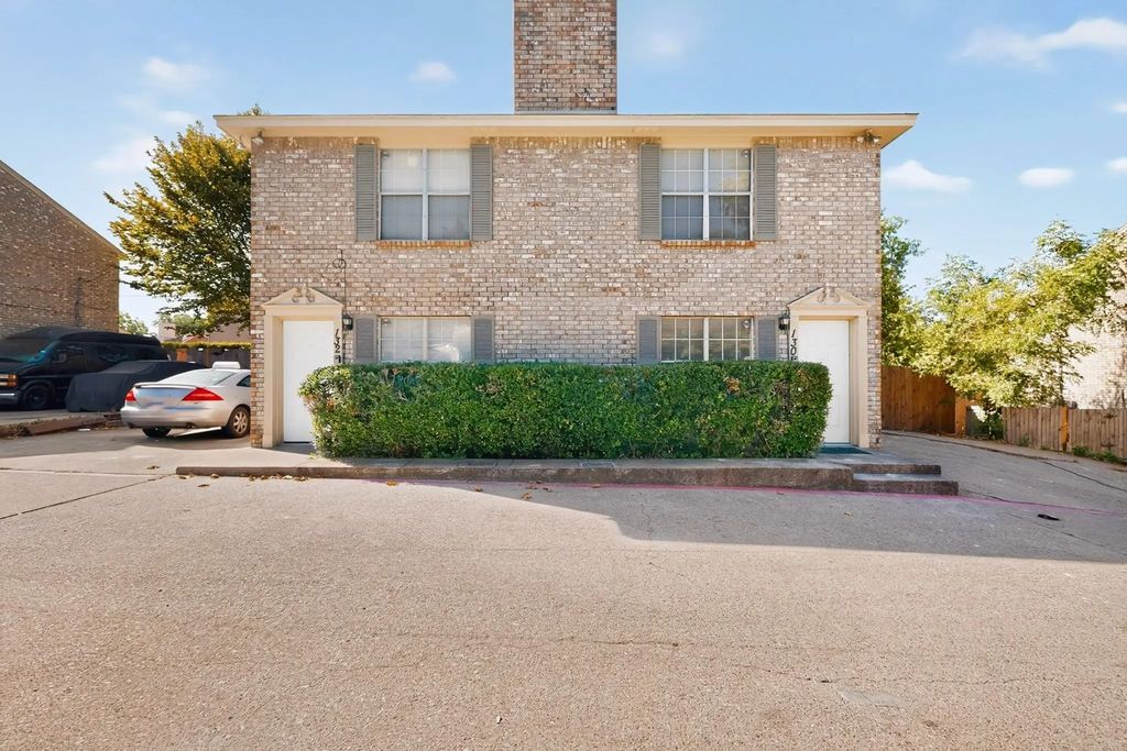 130 Graystone Place, Duncanville