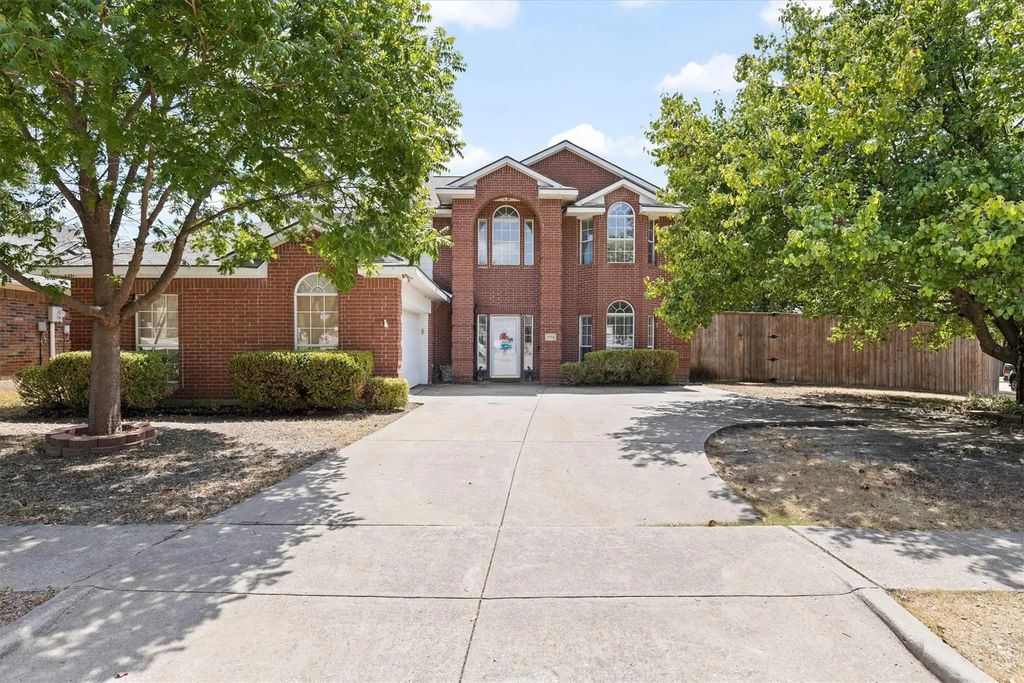 1700 Eastfork Lane, Wylie