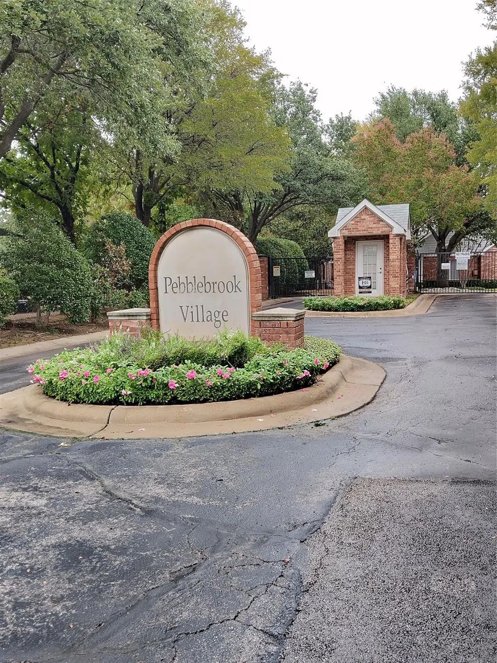918 Bridges Drive, Arlington