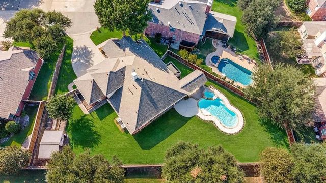 2405 Warwick Circle, McKinney