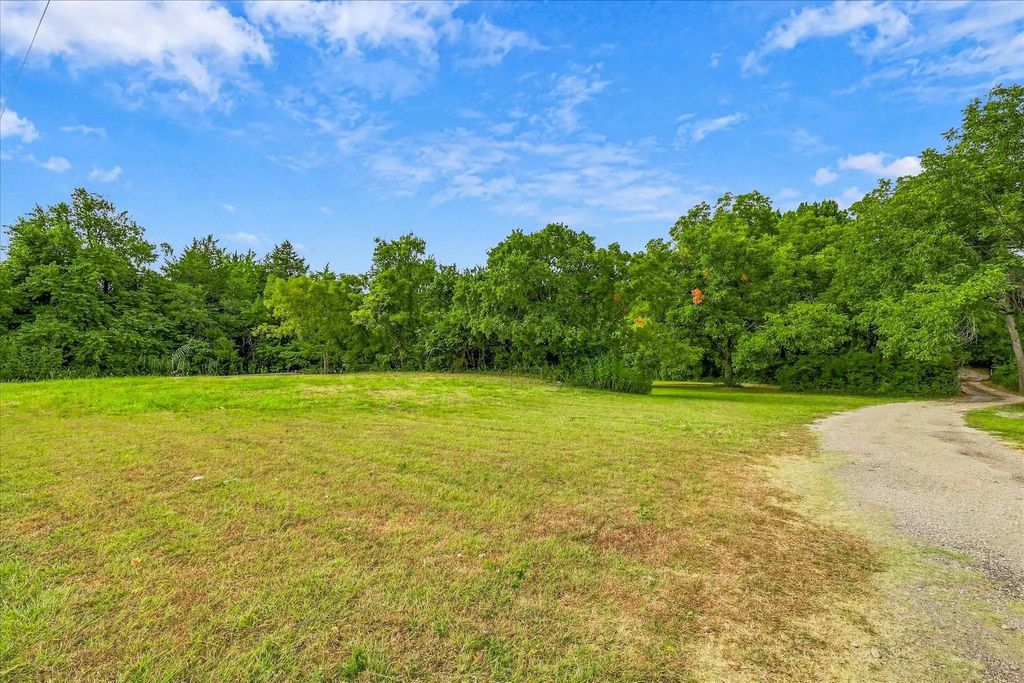 548 Dalrock Road, Rowlett