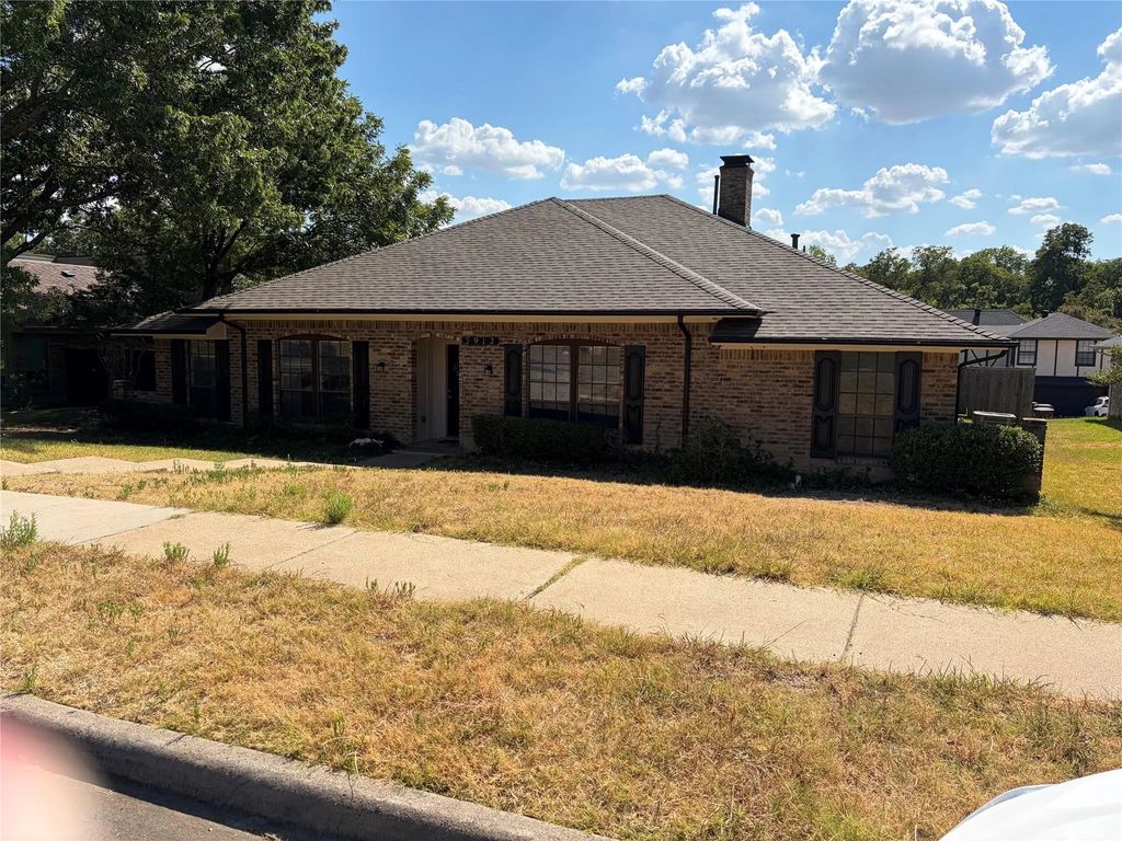 3912 Bandera Drive, Plano
