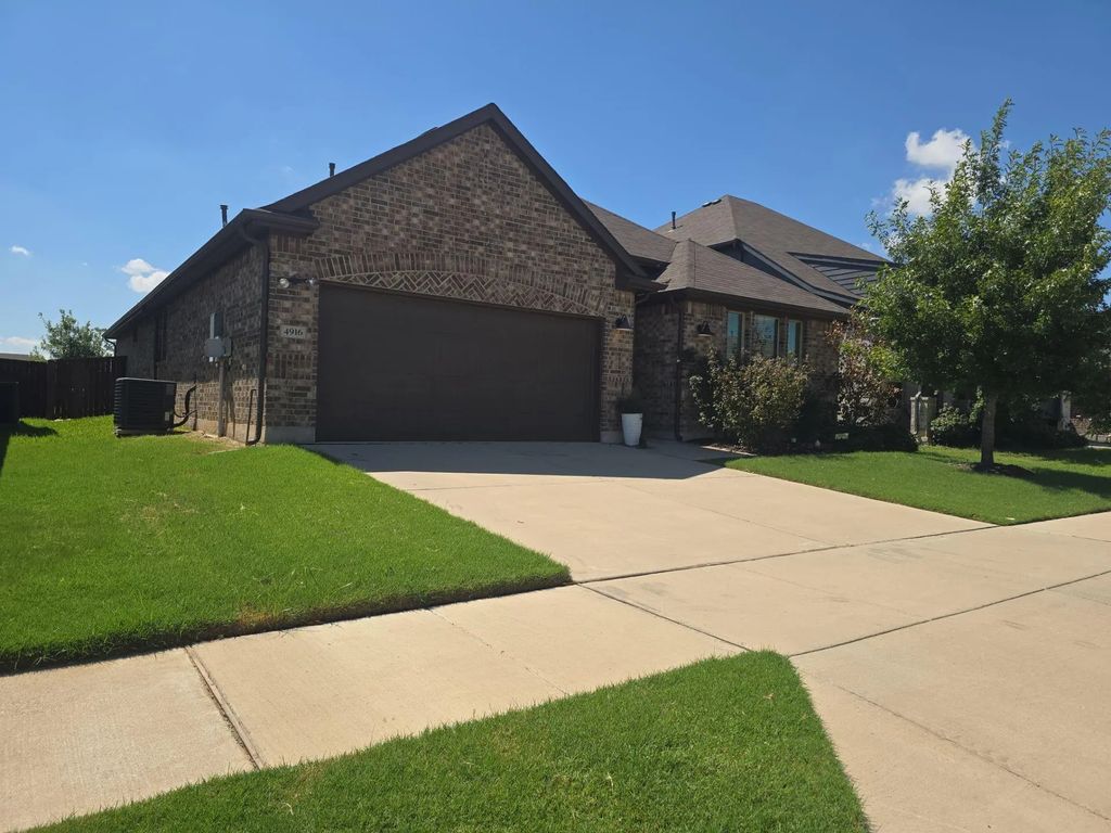 4916 Monte Verde Drive, Fort Worth