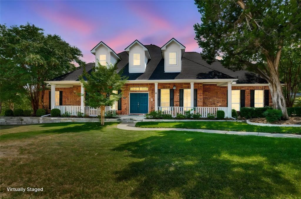 806 Cobblestone Court, Cedar Hill