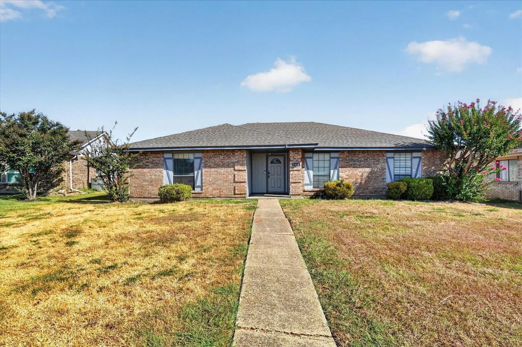 1029 Field Trail Drive, Mesquite