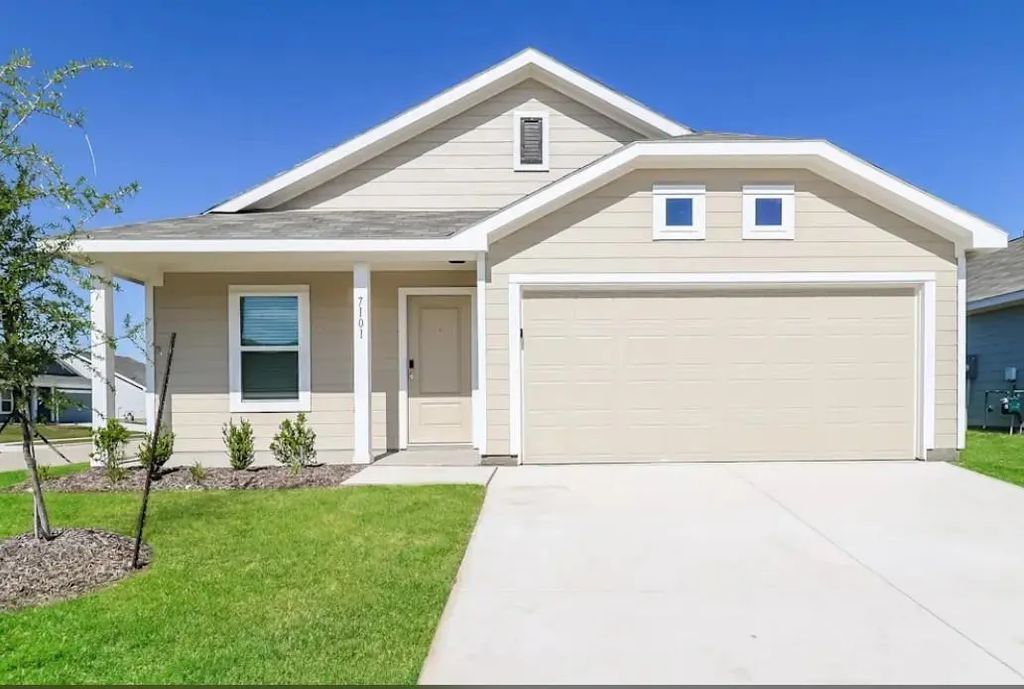 7109 Landings Edge Road, Fort Worth