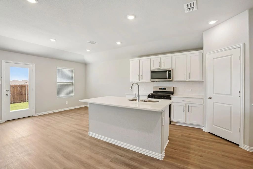 1752 Onion Creek Place, Crandall