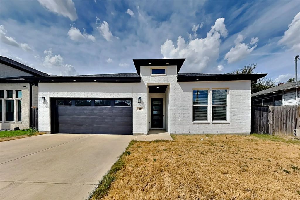 1819 Bickers Street, Dallas