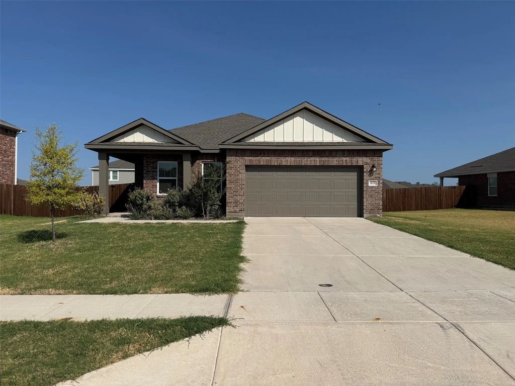 833 Lexington Lane, Josephine