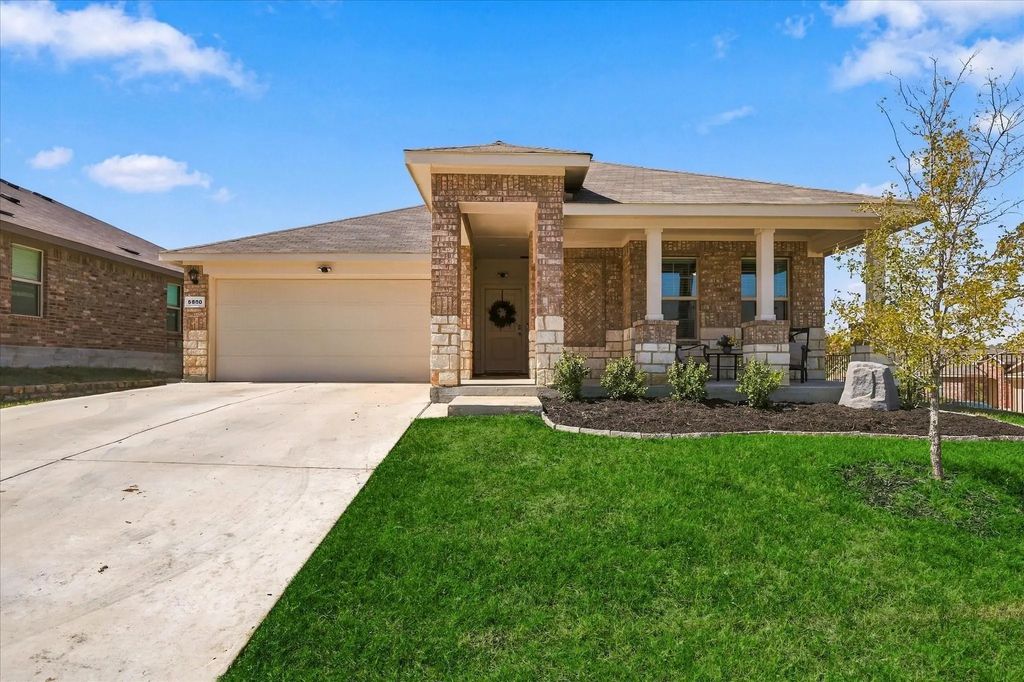 5800 Bull Creek Lane, Denton