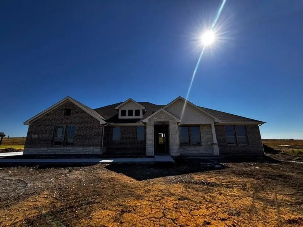 165 Big Sky Road, Decatur