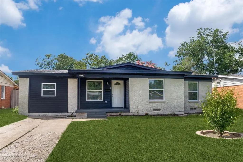 10733 Sandalwood Drive, Dallas