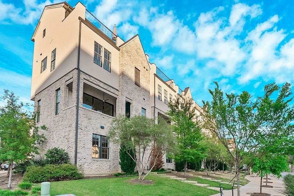 5437 Patterson Street, Irving