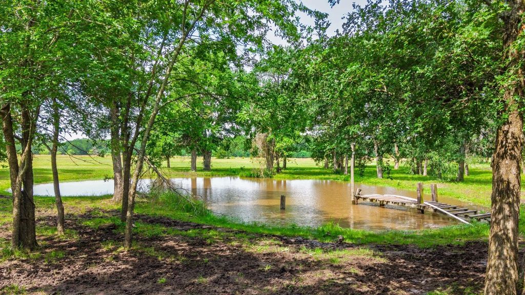 7478 County Road 1020, Wolfe City