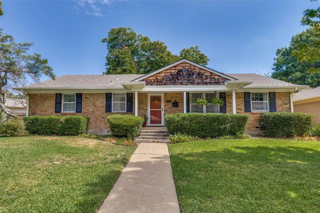 8636 San Souci Drive, Dallas