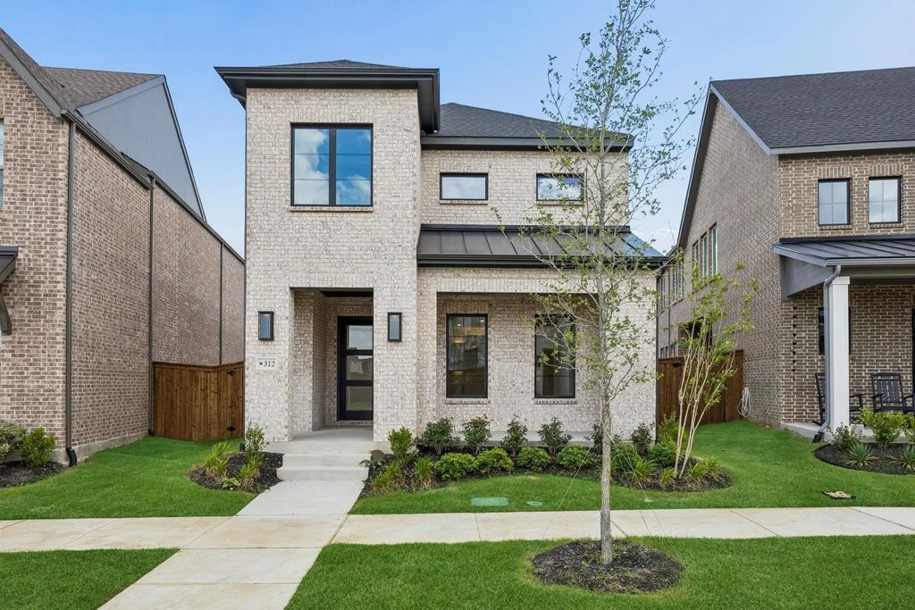 312 Callum Parkway, Celina