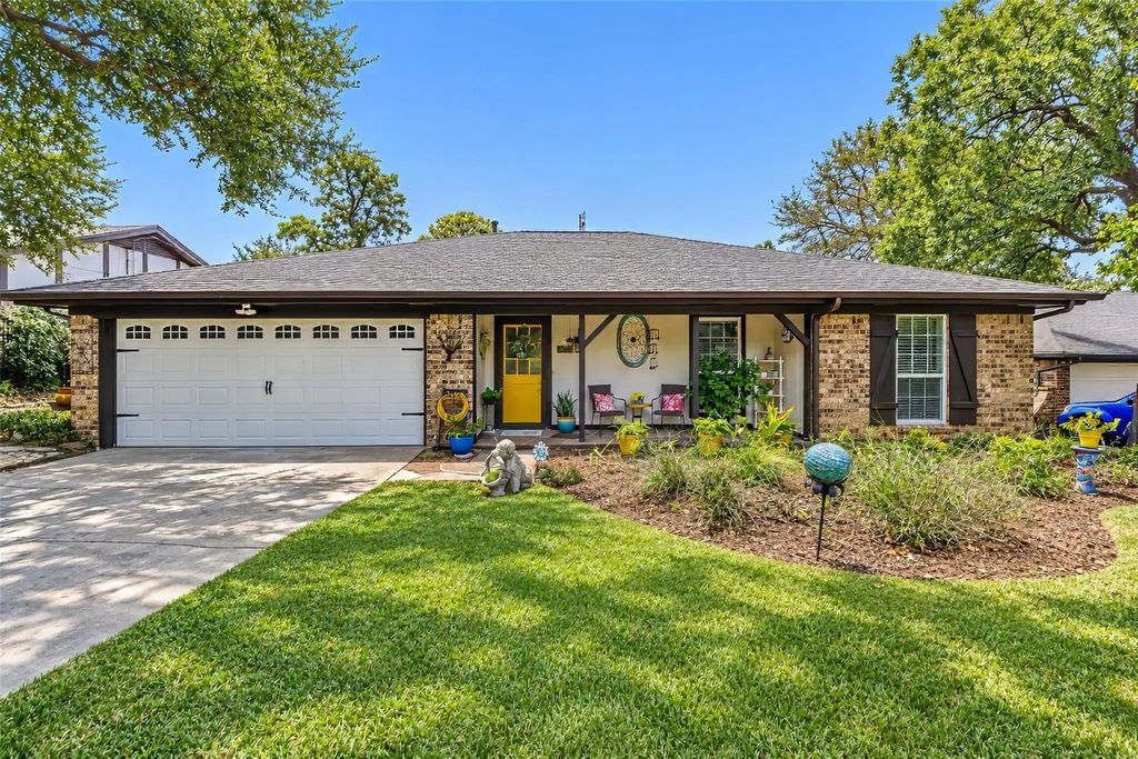2125 Cambridge Drive, Hurst