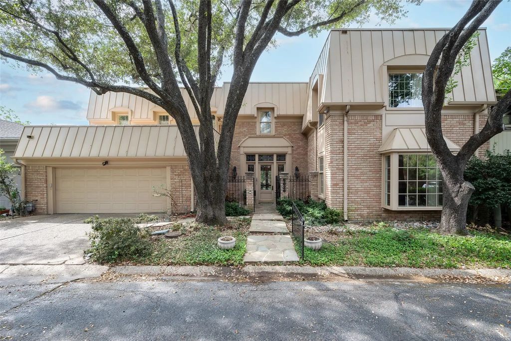 5826 Farquhar Lane, Dallas