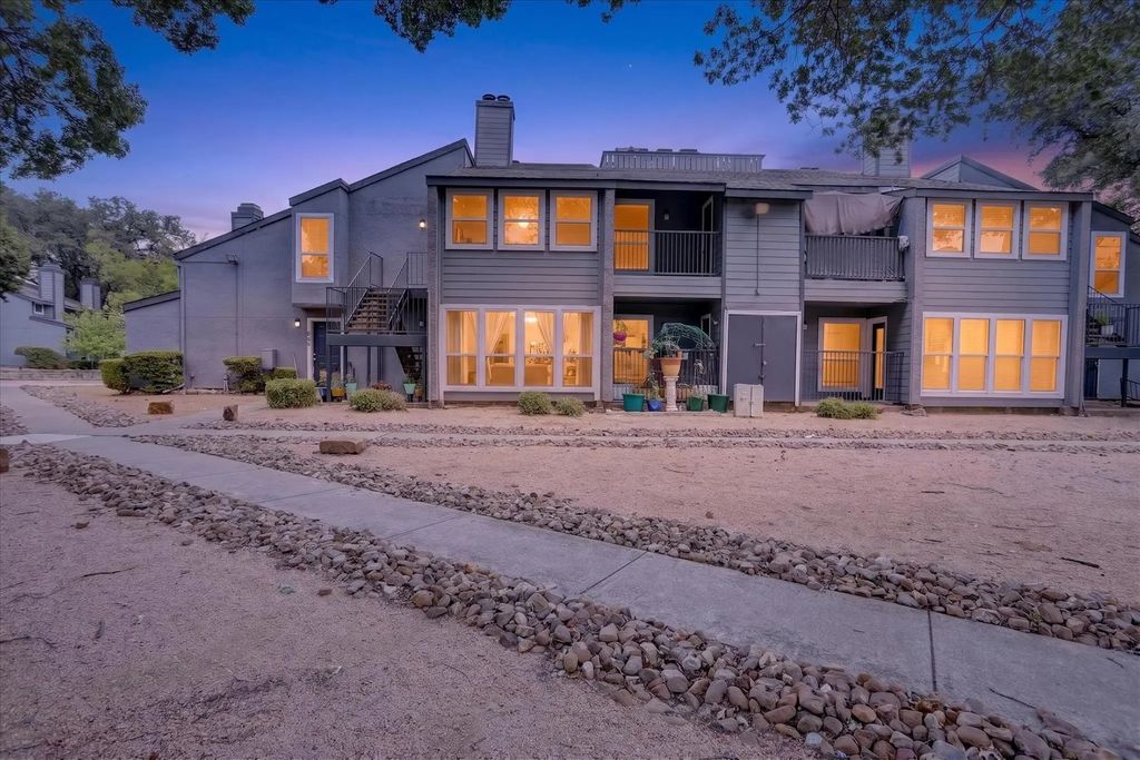 9696 Walnut Street 616, Dallas