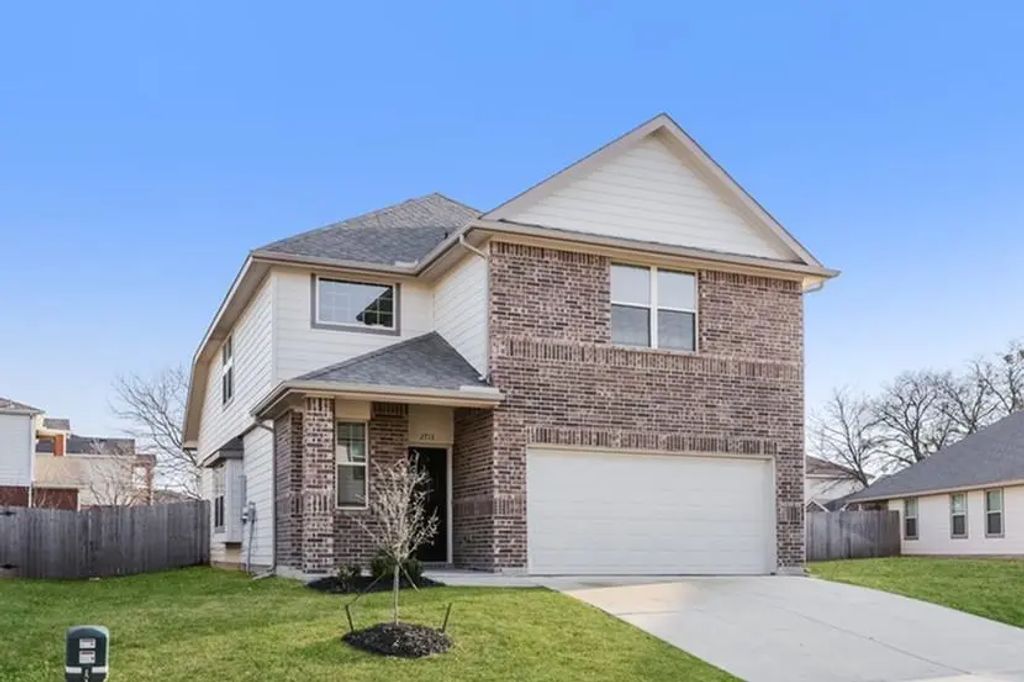 2713 Bear Oak Drive, Fort Worth