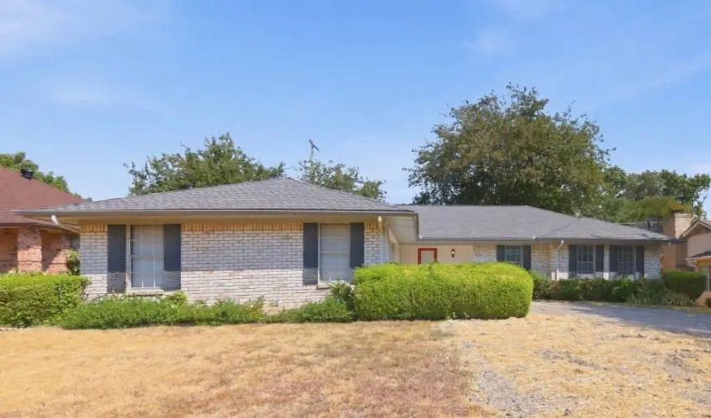 8248 Bobwhite Drive, Frisco