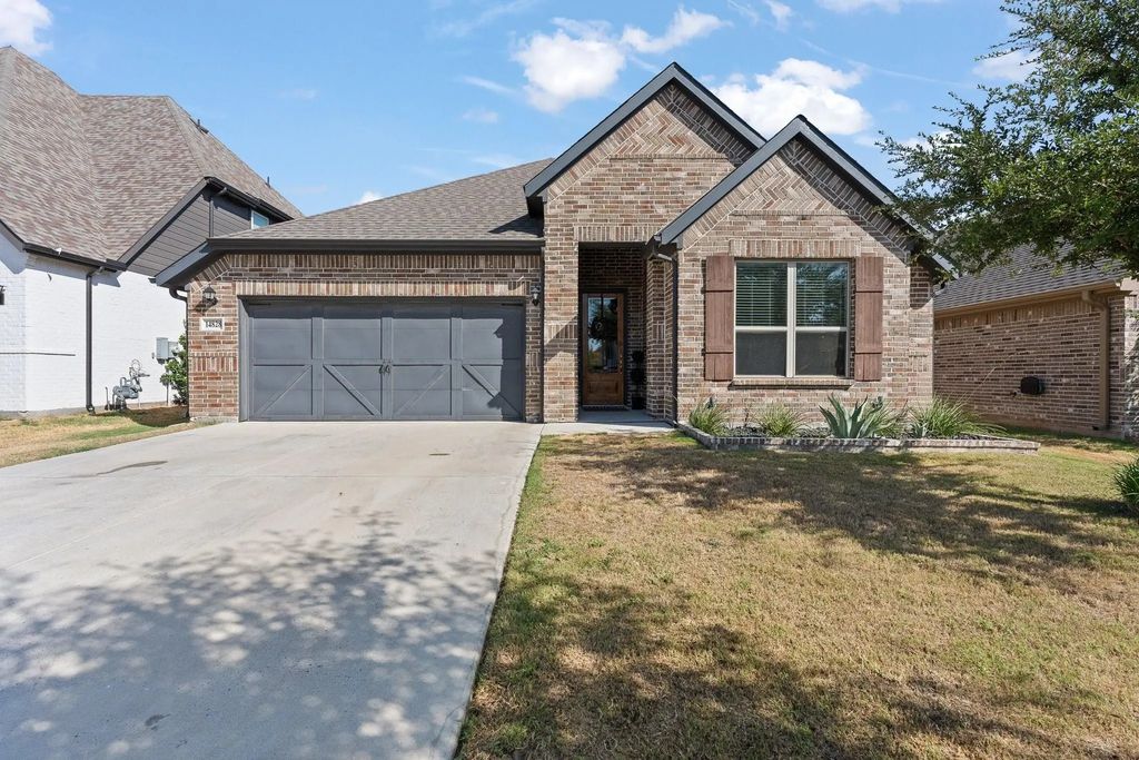 14828 Grissom Avenue, Aledo