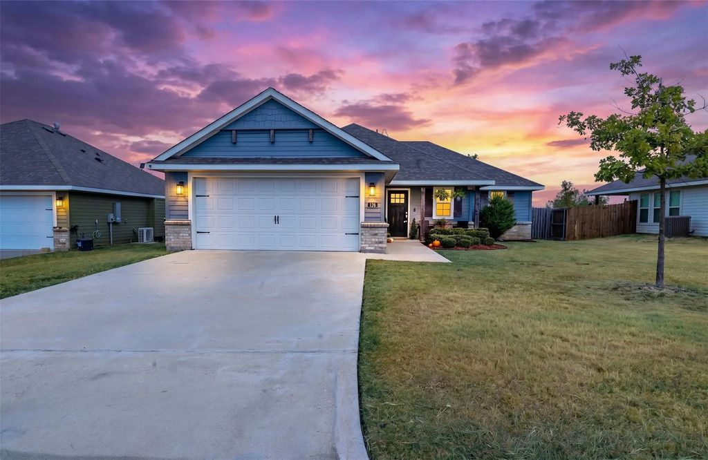 126 Johnson Lane, Hillsboro