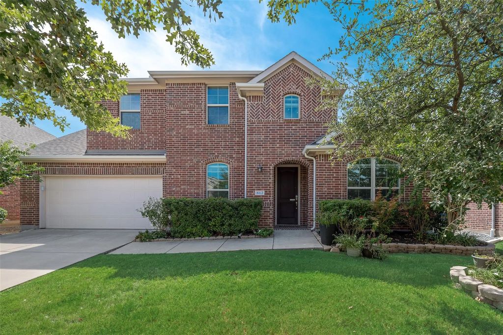 812 Overton Avenue, Celina