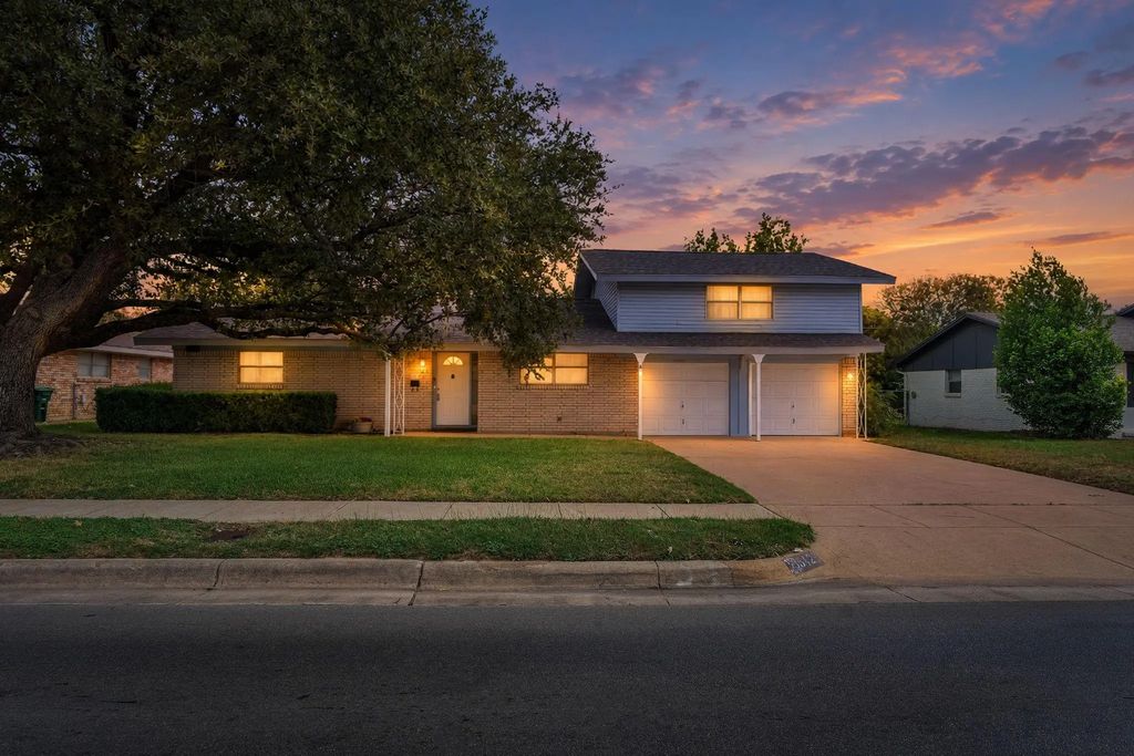 5629 Woodway, Fort Worth