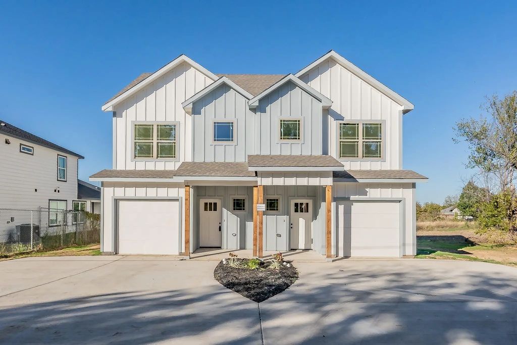 1228 Elva Warren Street, Fort Worth