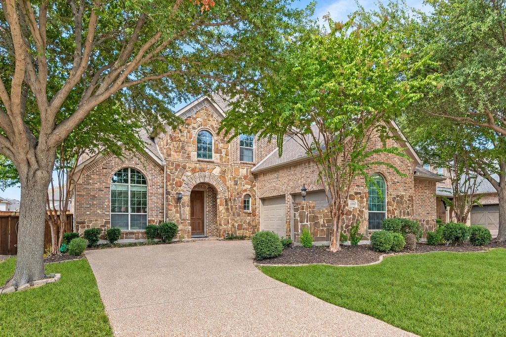 1303 Kerrville Drive, Allen