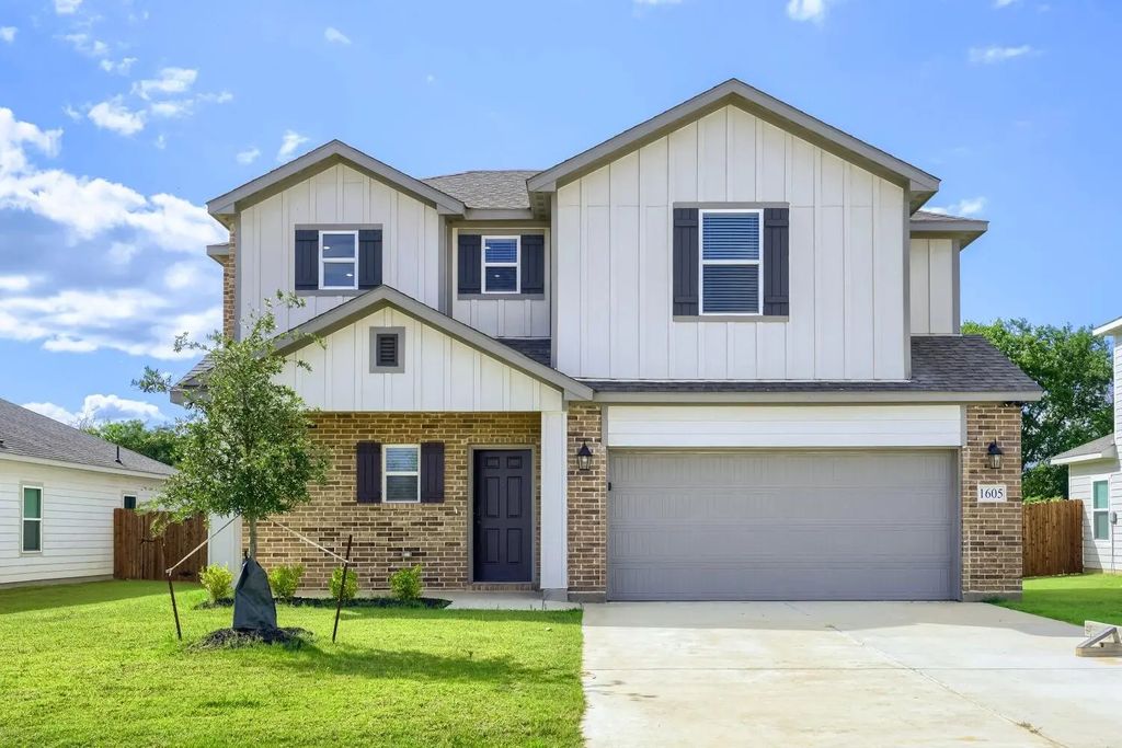 1605 Annabelle Street, Cleburne