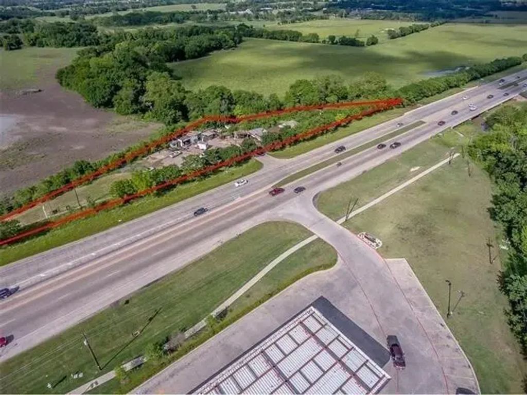 1005 E University Drive, McKinney